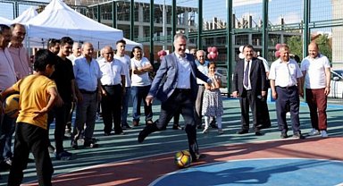 Bursa İnegöl'de Cumhuriyet Mahallesi yeni yaşam alanına kavuştu
