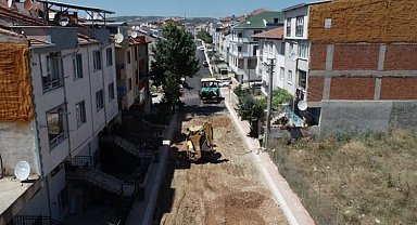 Bursa İnegöl'de kapsamlı yol ve kaldırım çalışması