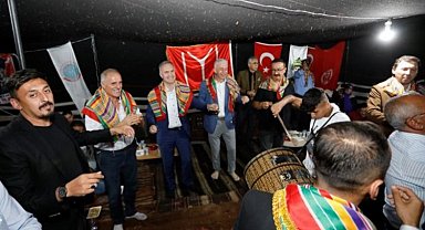 Bursa İnegöl'de 'kültürel' coşku tam gaz sürüyor