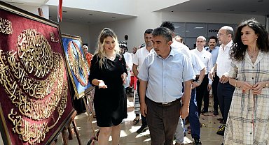 Bursa Osmangazi'de OSMEK'ten göz dolduran sergi
