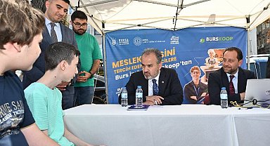 Bursa'da doğru tercih için LGS'lilerin yanında oldular
