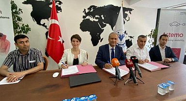 Bursa'da kız öğrenciler için geleceğe 'nitelikli' adım
