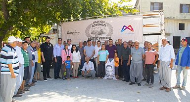 Çiftçiye bedava 125 koyun, 4 ton yem