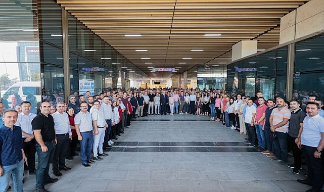 Denizli Büyükşehir ailesi bayramlaştı