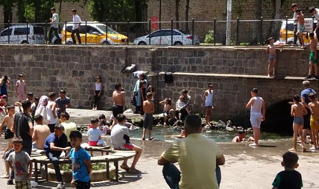 Diyarbakır kavruluyor! Hava sıcaklığı 43 derece