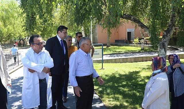 ERÜ Tıp Fakültesi'ne çevre düzenlemesi