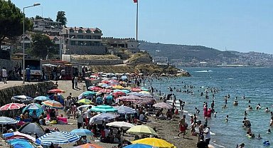 Günübirlikçi Bursalılar Mudanya sahillerinde serinledi