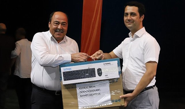Hatay Büyükşehir'den 593 muhtara bilgisayar