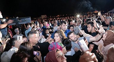 İşin 'Aslı' Çaycuma'da selfie rekoru