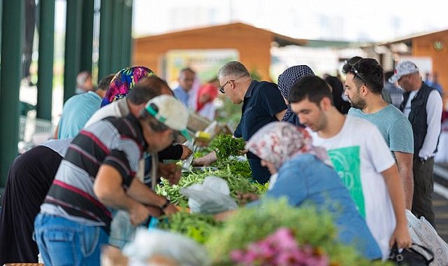 Kayseri'de Doğal Ürünler Bahçesi Pazarı açıldı