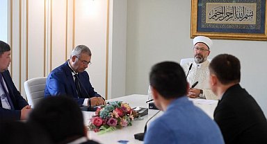 Kazakistan'dan Diyanet İşleri Başkanı Erbaş'a ziyaret