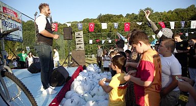 Kocaeli Çubuklu'da bayram şenliği