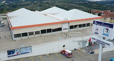 Kocaeli İzmit'te Ayazma Kapalı Pazarı 'çelik' gibi oldu