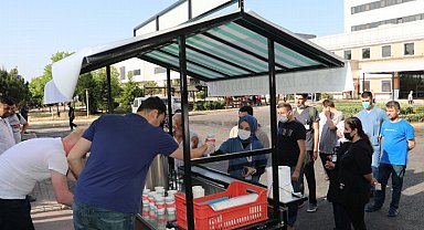 Kocaeli İzmit'te sağlık çalışanlarından sıcak çorba teşekkürü