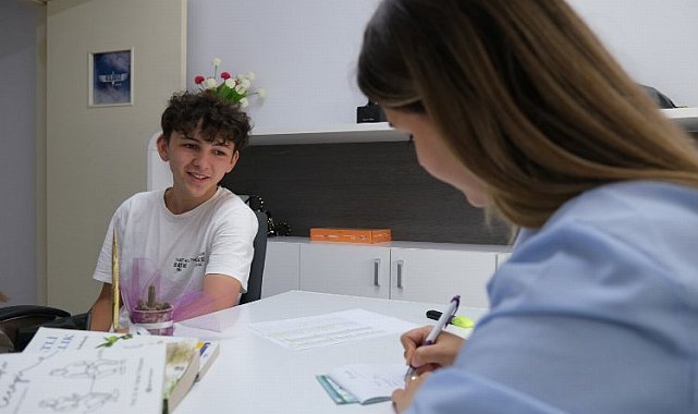 Kocaeli'de Akademi Lise'den 'tercih' desteği