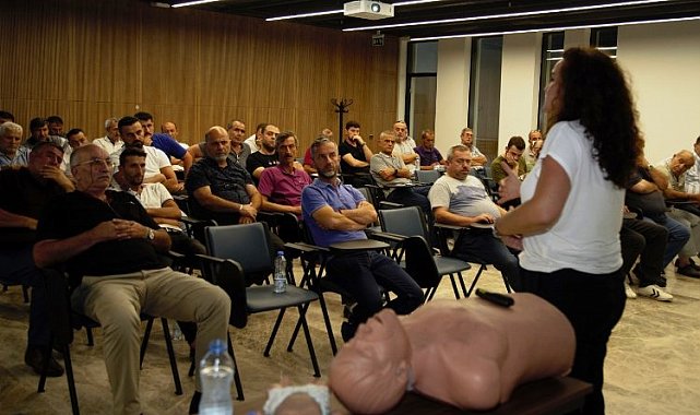 Kocaeli'de şoförler 'ilk yardım' ile bilinçlendi