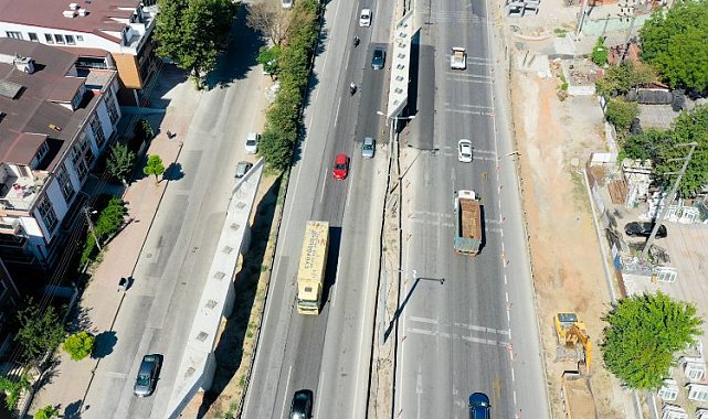 Kuruçeşme Tramvay Hattı'nda çelik kirişler hazırlanıyor