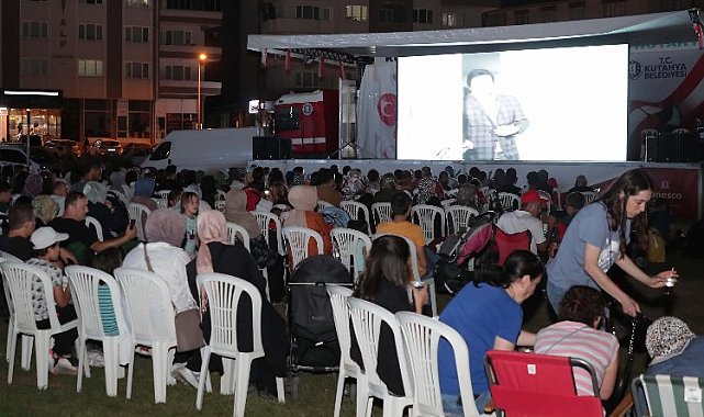 Kütahya'da yazlık sinema keyfi