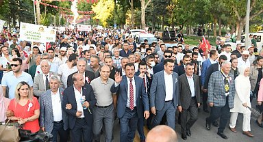 Malatyalılar istikbale yürüdü