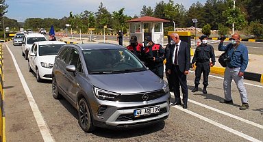 Muğla Marmaris Kaymakamı Aksoy'dan trafik yoğunluğu uyarısı