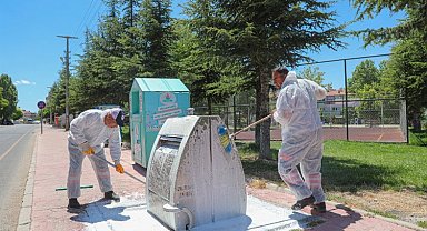 Nevşehir Belediyesi'nden 'konteynır' mesaisi