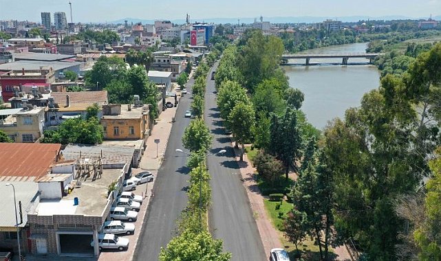 Rekor asfalt üretimi gerçekleştiriliyor