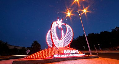Sakarya Köprülü Kavşağı son haliyle ışıl ışıl