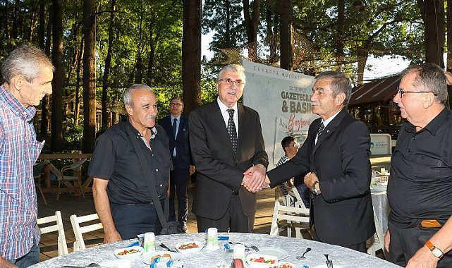 Sakarya'da Başkan Yüce, basın mensuplarıyla buluştu