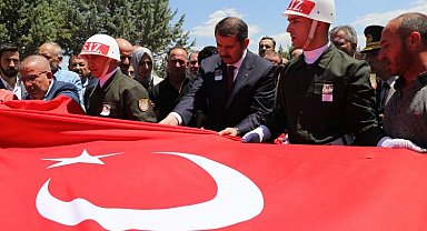 Şehit Gürler memleketi Şanlıurfa'da defnedildi