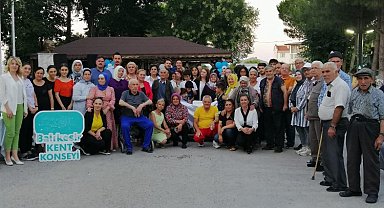 'Sevgi Yumağı' Balıkesir'i saracak