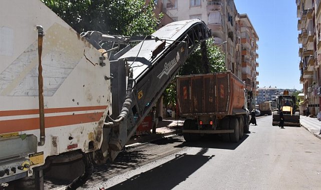 Siirt'te mahalle yolları yenileniyor