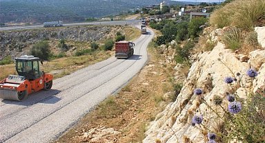 Silifke'de 3 bin 700 metrelik yolu yeniledi