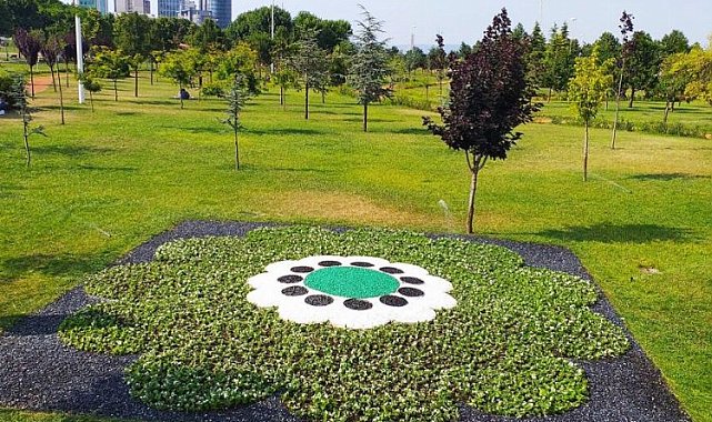 'Srebrenitsa Çiçeği' Bursa Hüdavendigar'da