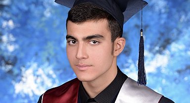 Ulusoy'un torunu Metehan YKS'de Türkiye ikincisi oldu