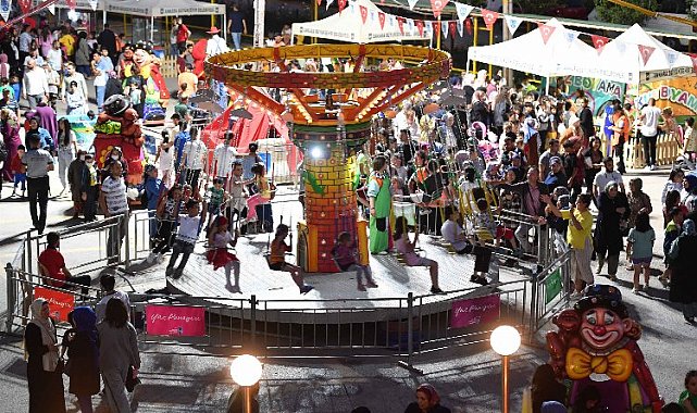 'Yaz şenlikleri ve konserleri' ile Başkent renklendi