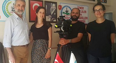 Yunan asıllı ünlü yönetmenden İzmir'de mübadillere ziyaret