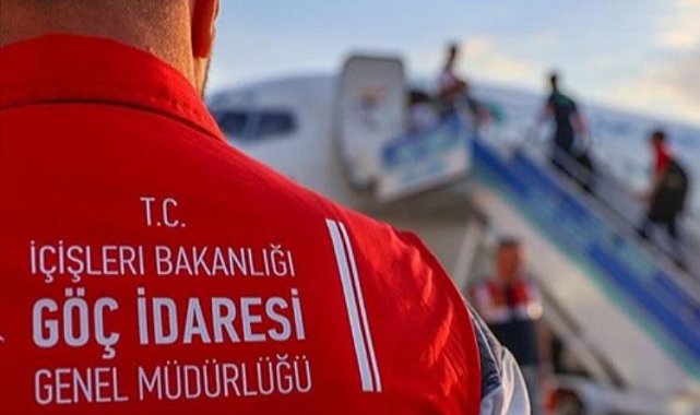 23 günde 10 bin kaçak göçmen sınır dışı edildi! Sınır dışı sayısı yüzde 142 arttı
