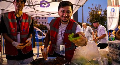 Antalya'da Şanlıurfa rüzgarı esti