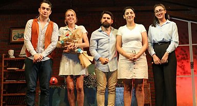 'Baş Belası' EXPO'da sahnelendi