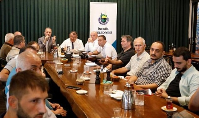 Bursa İnegöl Belediyesi'nden veteriner hekimlerle istişare