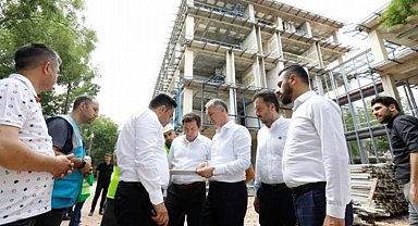 Bursa İnegöl'de yeni hizmet binasında dış cephe çalışmaları