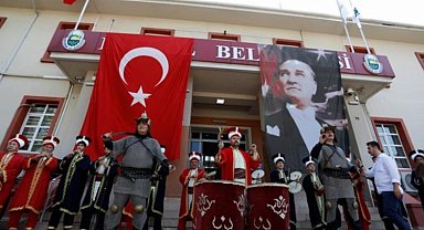 Bursa İnegöl'de Zafer Bayramı coşkusu