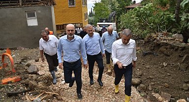 Bursa Milletvekili Zafer Işık afetzede Orhangazi'de