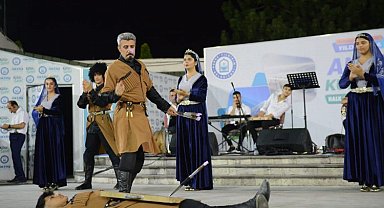 Bursa Yıldırım'da Anadolu rüzgarı esiyor