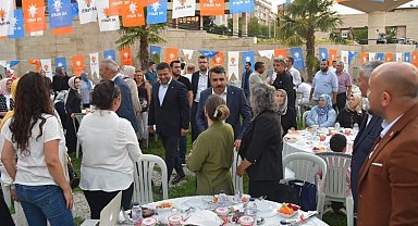 Bursa'da AK Partili kadınlar Yıldırım'da buluştu