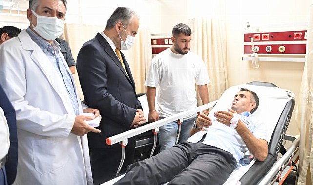 Bursa'da otobüs kazasındaki yaralılara Başkan Aktaş'tan ziyaret