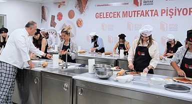 Bursalı kadın girişimcilerin 'sıfır atıklı' menüsü