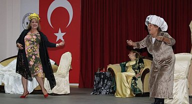 'Corona Da Öldürmedi'ye Burhaniye ilgisi