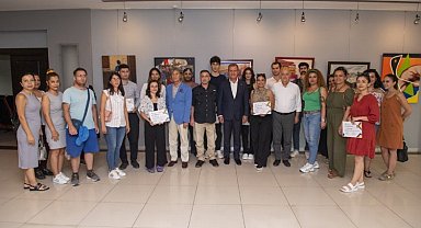 'Dijital Beceri Geliştirme Programı'nda sertifika heyecanı
