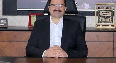 Diyarbakır Yenişehir'de görevden alınan okul müdürüne veliler sahip çıktı